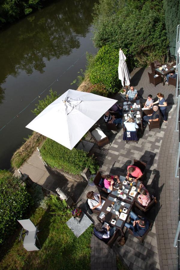 Pension & Seminarhaus "Haus Am Fluss" Laurenburg Buitenkant foto