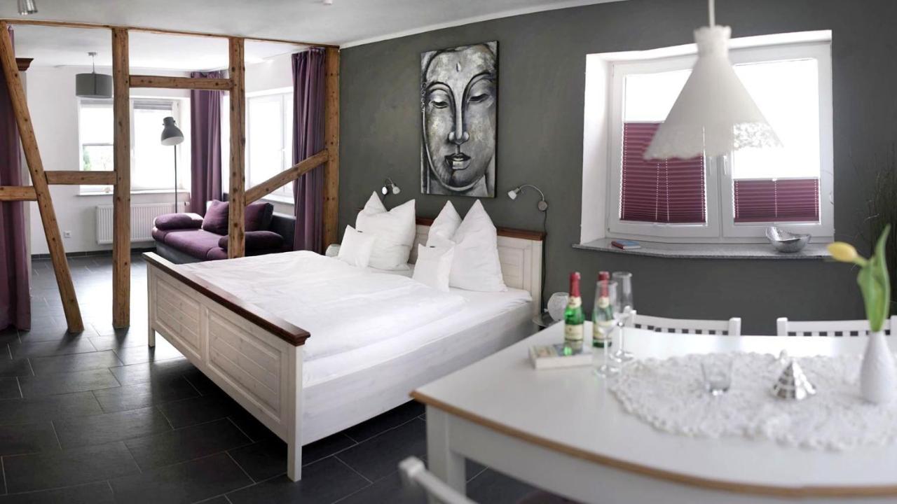 Pension & Seminarhaus "Haus Am Fluss" Laurenburg Buitenkant foto